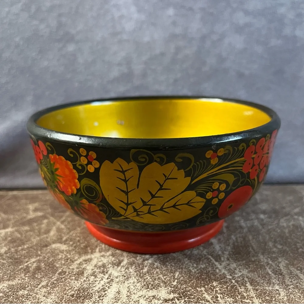 Vintage USSR Russian Wooden Lacquer Bowl Hand Painted Floral & Fruit 7